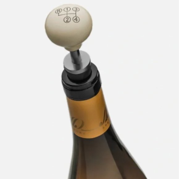 New Mercedes-Benz Classic Wine Stopper - Picture 2 of 6
